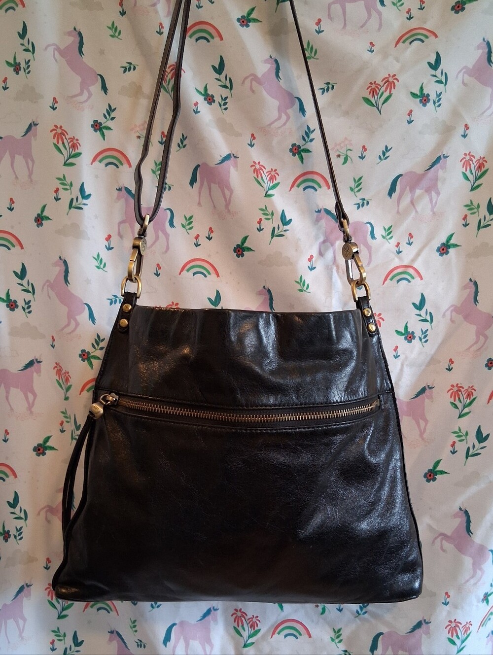 Hobo International Black Glazed Leather Casual Everyday Crossbody Purse Bag